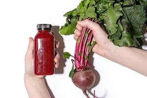 El jugo de remolacha ofrece beneficios saludables para las mujeres en período de menopausia