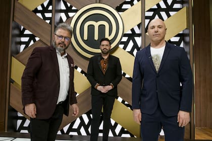 El jurado, listo para evaluar: Donato De Santis, Damián Betular y Germán Martitegui