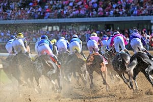 El Kentucky Derby se realiza en Louisville, EE.UU., todos los años, durante la primera semana de mayo