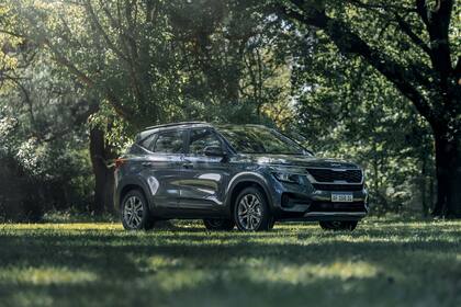 El Kia Seltos 2022 viene con mejoras en el equipamiento