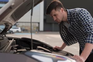 Cuántos kilómetros tiene que hacer un auto por año para estar sano, según especialistas