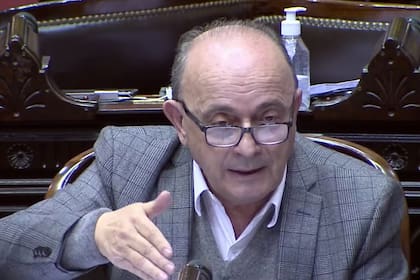 El kirchnerista Leopoldo Moreau dijo que no puede descartarse que la filtración de las comunicaciones de Marcelo D'Alessandro se deba a un "pase de facturas" dentro de Pro