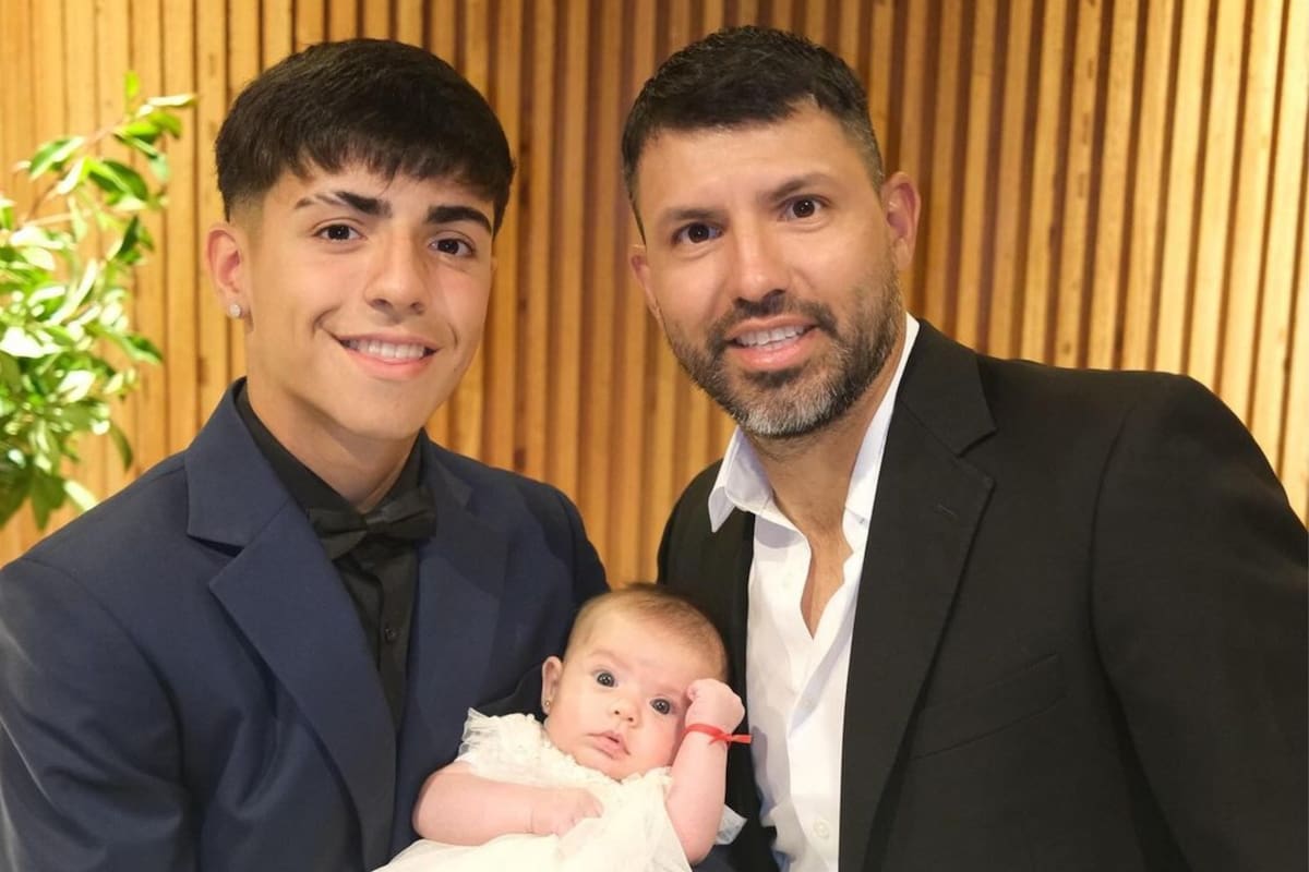El Kun Agüero con sus hijos, Olivia y Benjamín