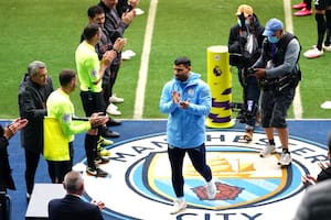 El Kun Agüero fue ovacionado por lo hinchas y también por los periodistas