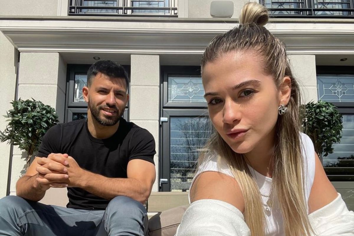El Kun Agüero salió de paseo con su novia Sofía Calzetti