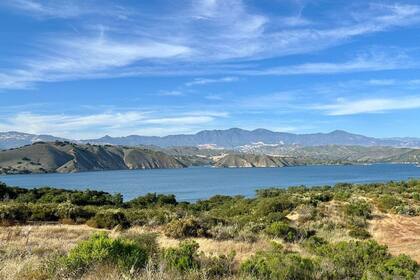 El Lago Cachuma se encuentra en el Valle de Santa Ynez