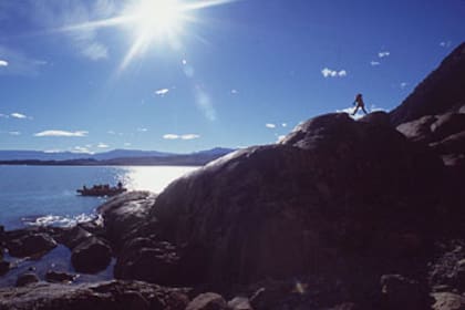 El lago Viedma, un espejo que refleja paisajes sin traducción