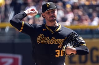Skenes corta racha de siete aperturas sin ganar y Davis jonronea para el 1-0 de Piratas ante Angelinos