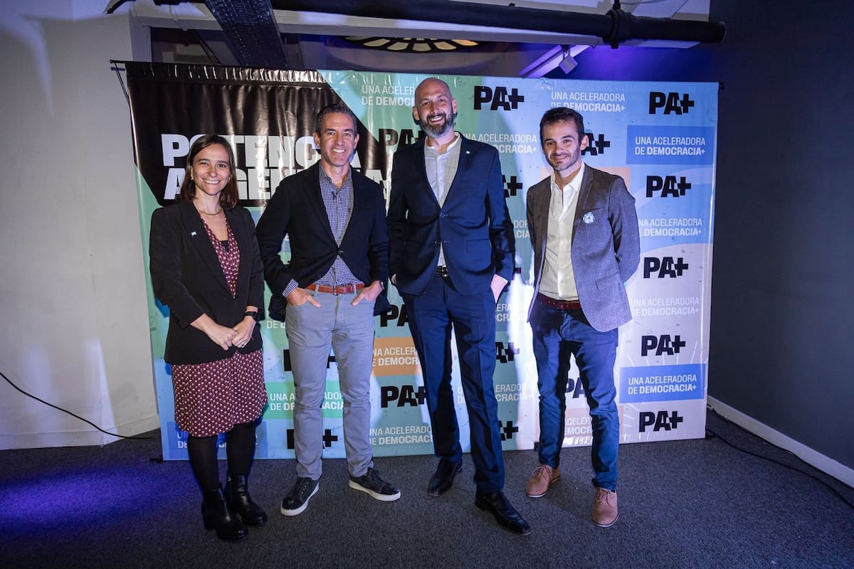 El lanzamiento de Potencia Argentina: Laura Oller, el empresario David Vélez, Santiago Bermúdez y Juan Maquieyra