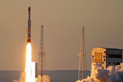 El lanzamiento del cohete Simorgh