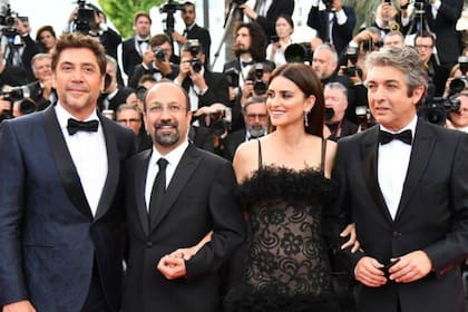 El largometraje del cineasta iraní Asghar Farhadi fue rodado en España con una trifecta actoral imbatible: Javier Bardem, Penélope Cruz y Ricardo Darín; el atrapante thriller ya se encuentra en exhibición en todos los cines de Argentina y es una propuesta cinéfila imprescindible