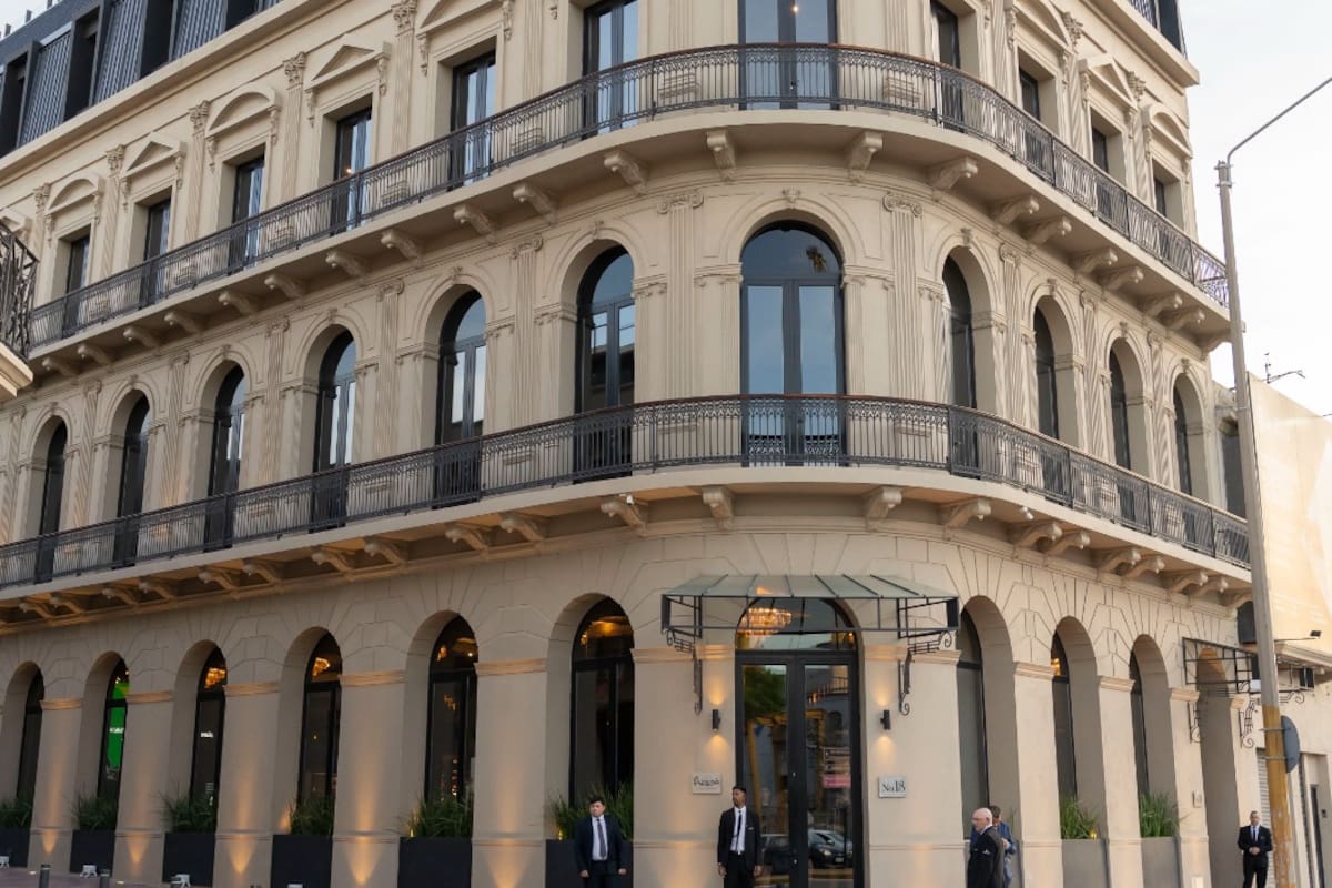 El legendario hotel El Globo fue restaurado en su totalidad para convertirse en un espacio de encuentro entre emprendedores y empresarios