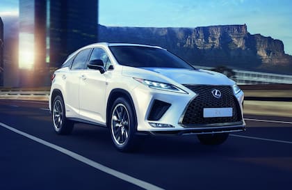 Lexus RX.