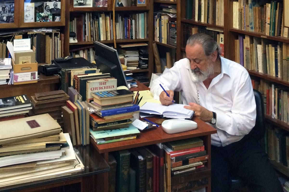 El librero y editor Alberto Casares murió a los 82 años