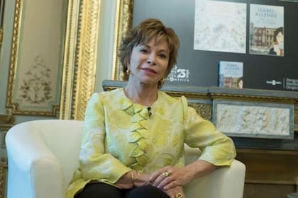 El libro "Más allá del invierno" de la autora Isabel Allende fue removido de las aulas del condado de Orange (Florida) por hacer alusión a la sexualidad libre
