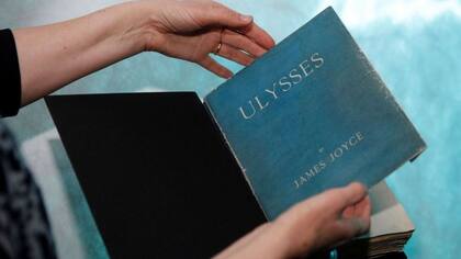 El libro Ulises de James Joyce fue censurado en el Reino Unido por las leyes de obscenidad británicas