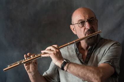 El líder de Jethro Tull confesó sus problemas de salud