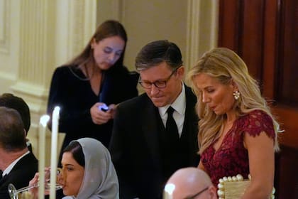 El líder de la Cámara de Representantes, Mike Johnson, en la cena de gala.