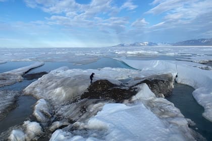 El líder de la expedición explora en julio lo que resultó ser la isla más al norte del mundo