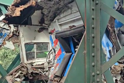 El líder del sindicato de maquinistas denunció que no funcionaba el sistema de señalización en la zona del accidente de dos formaciones de la línea San Martín