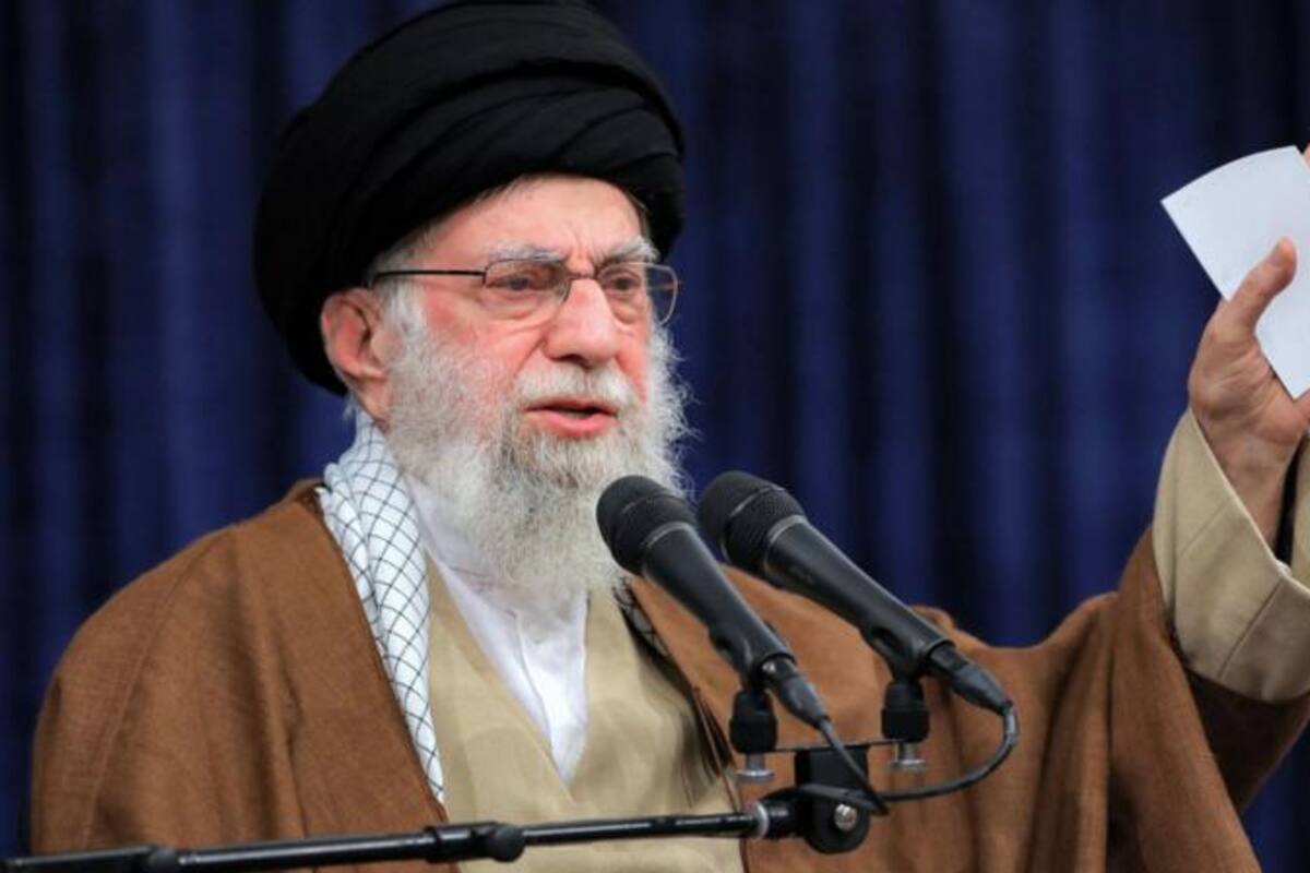 El líder supremo de Irán, el ayatolá Alí Jamenei, había dicho que una intervención militar estadounidense causaría "daños irreparables".