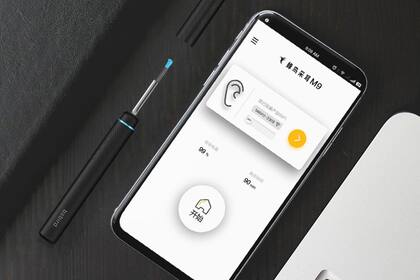 El limpiador de orejas de Xiaomi funciona con cualquier smartphone y permite el monitoreo de la limpieza con una pequeña cámara y luz