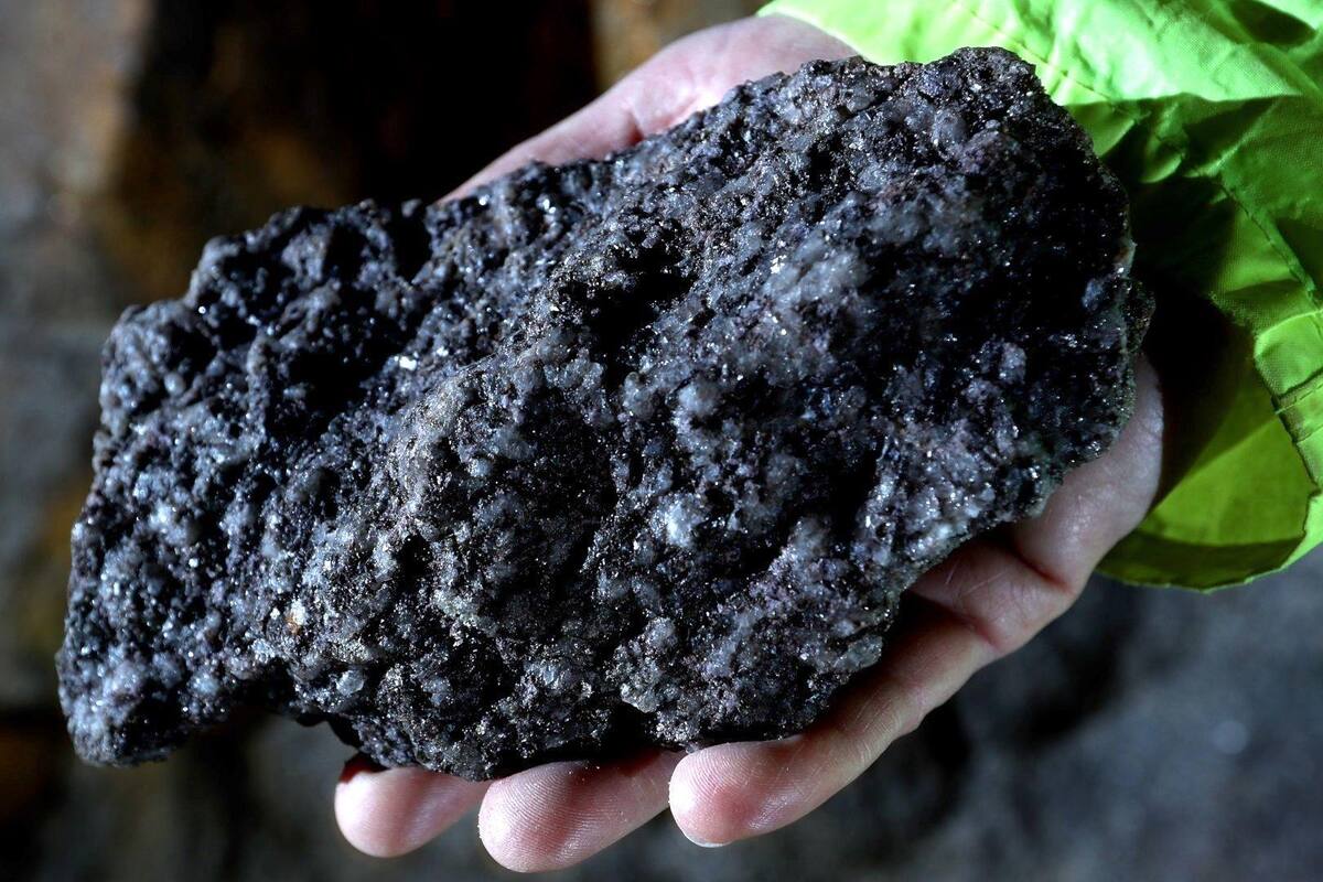 El litio es un mineral estratégico que puede extraerse de la zinnwaldita.