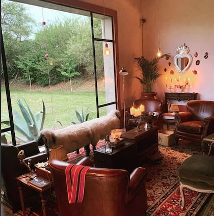 El living del exclusivo hogar en Uruguay