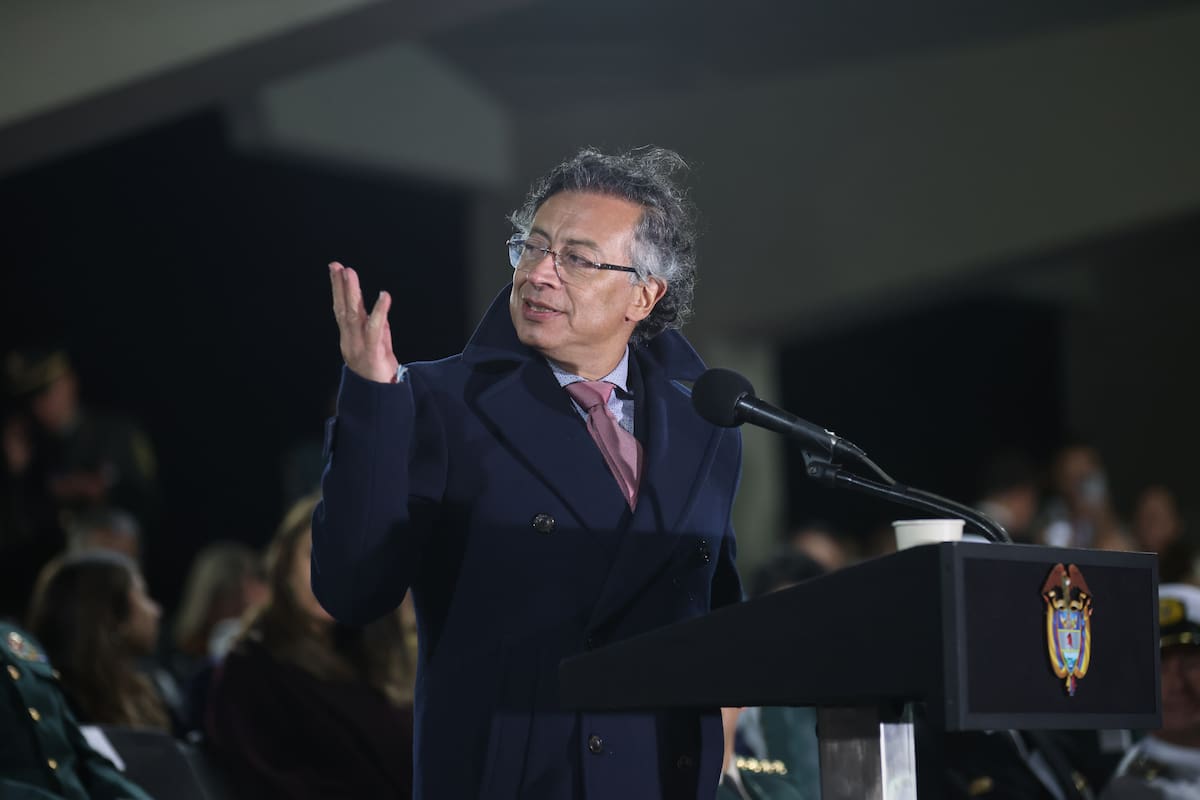 El llamativo ejemplo que usó Gustavo Petro para decir que el poder “no se puede meter en la cama”