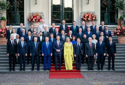 El llamativo look de Máxima en el encuentro diplomático