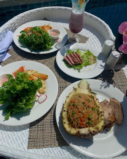 El llamativo plato que eligió Ailén Cova junto a Alexis Mac Allister durante sus vacaciones