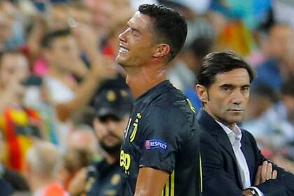 El llanto de CR7 tras la injusta expulsión ejecutada por en arbitro Felix Brych