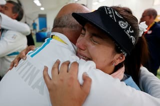 La tiradora Fernanda Russo ganó la medalla de plata y será olímpica por tercera vez en su vida