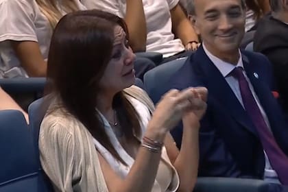 El llanto de Sandra Pettovello