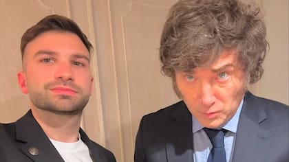 El lobbista Mauricio Novelli junto al Presidente en una imagen de archivo