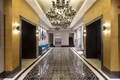 El lobby del Square Hotel, en la ciudad de Nueva York