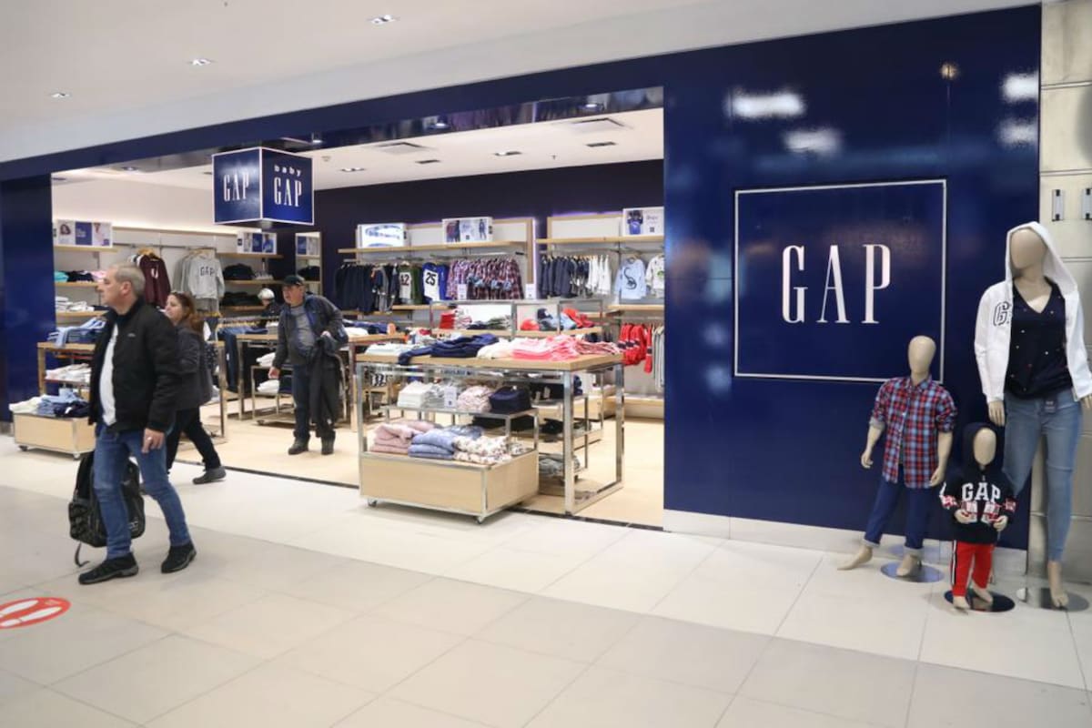 El local de Gap en Aeroparque tiene 50 metros cuadrados y tendrá ropa y accesorios para todas las edades