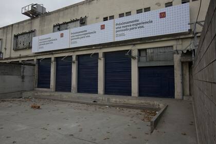 El local de McDonalds abrirá en octubre y va a tener dos pisos. Ahí los pedidos se van a hacer a través de pantallas