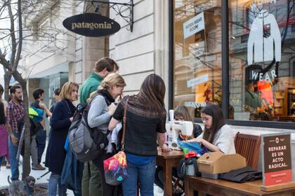 El local de Patagonia, durante el día de intercambio de prendas
