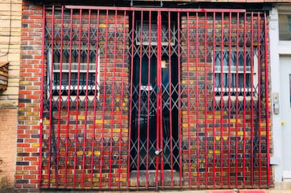 El local de Williamsburg antes de la remodelación; las emprendedoras esperan juntar US$15.000 en una plataforma de financiamiento colectivo para darle impulso a su proyecto