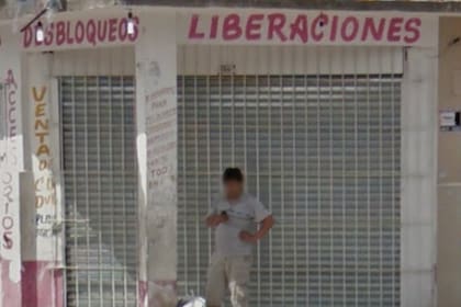 El local donde fue localizado el celular robado