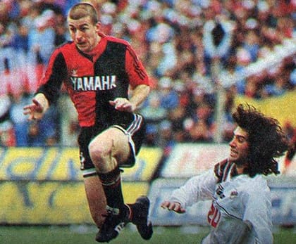 El "Loco" Berti, o "Curly", en aquellos primeros años en el Newell's de su maestro, Bielsa