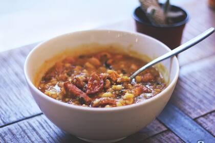 El locro de Moshu y Jornal
