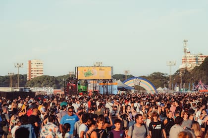 El Lollapalooza 2024 será del 15 al 17 de marzo del año que viene; todavía hay entradas por día y abonos