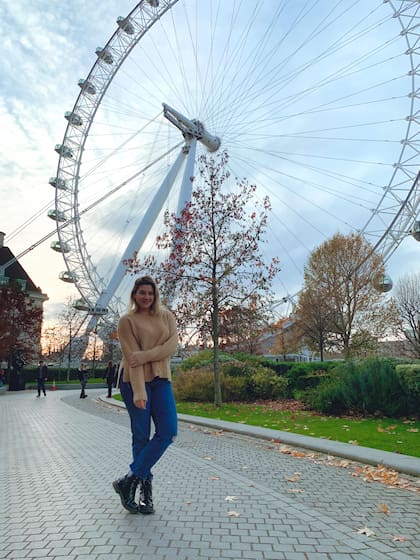 El London Eye, parada obligatoria para quienes visitan Londres, solo deja de funcionar una vez al año: el 25 de Diciembre. Durante la pandemia Debbie se sorprendió al verlo, también cerrado.