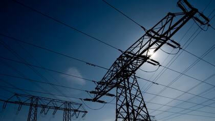 Las tarifas de luz deberían subir 79%, según proyecciones privadas