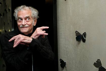 El lunes empieza una semana de homenajes al poeta y novelista al cumplirse diez años de su muerte