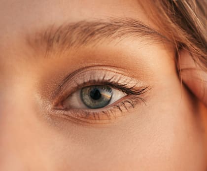 El magnesio ayuda a reducir el riesgo de padecer patologías como la degeneración macular asociada a la edad y las cataratas (imagen ilustrativa)
