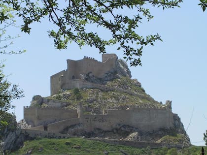 El majestuoso Castello Manfredonico, emplazado sobre una antigua fortaleza árabe construida antes de Cristo (Foto: Gentileza)