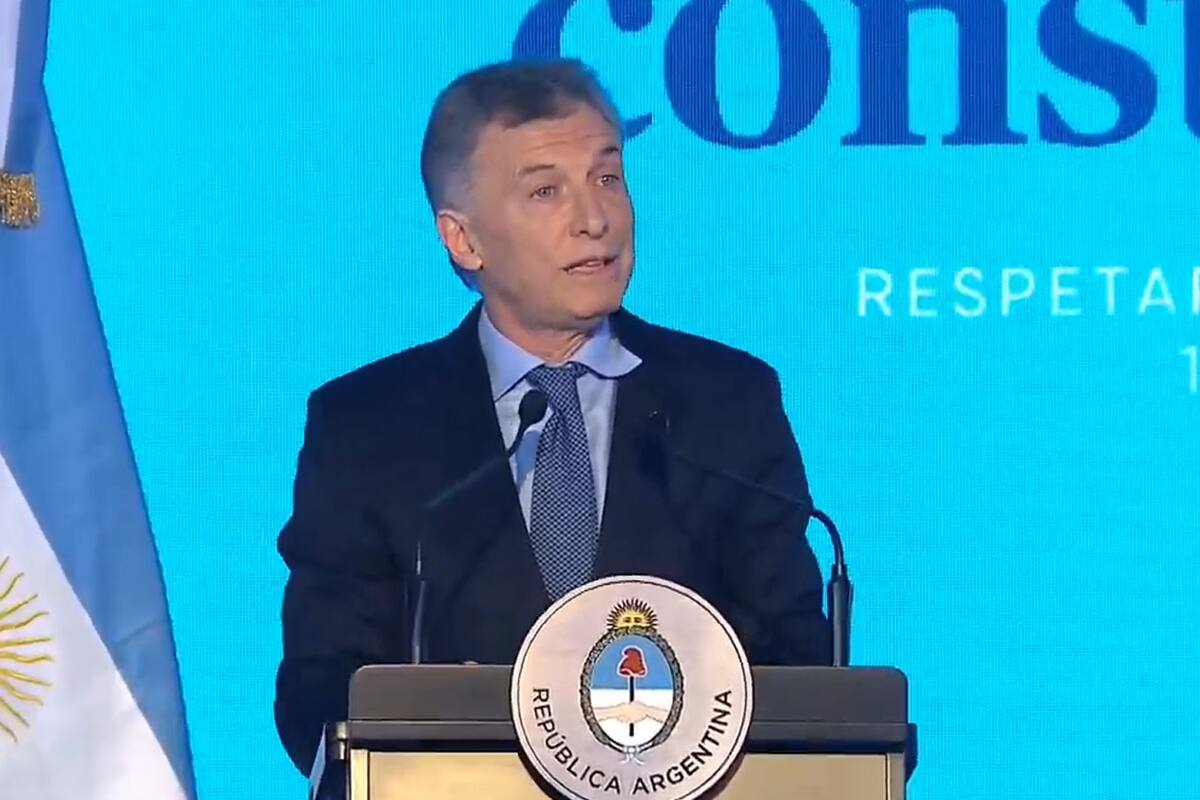 El mandatario brindó un discurso sin abandonar el tono de campaña